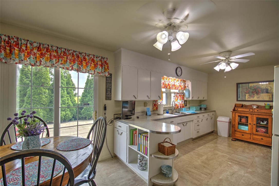 3484 S Long Creek Road Property Photo 12