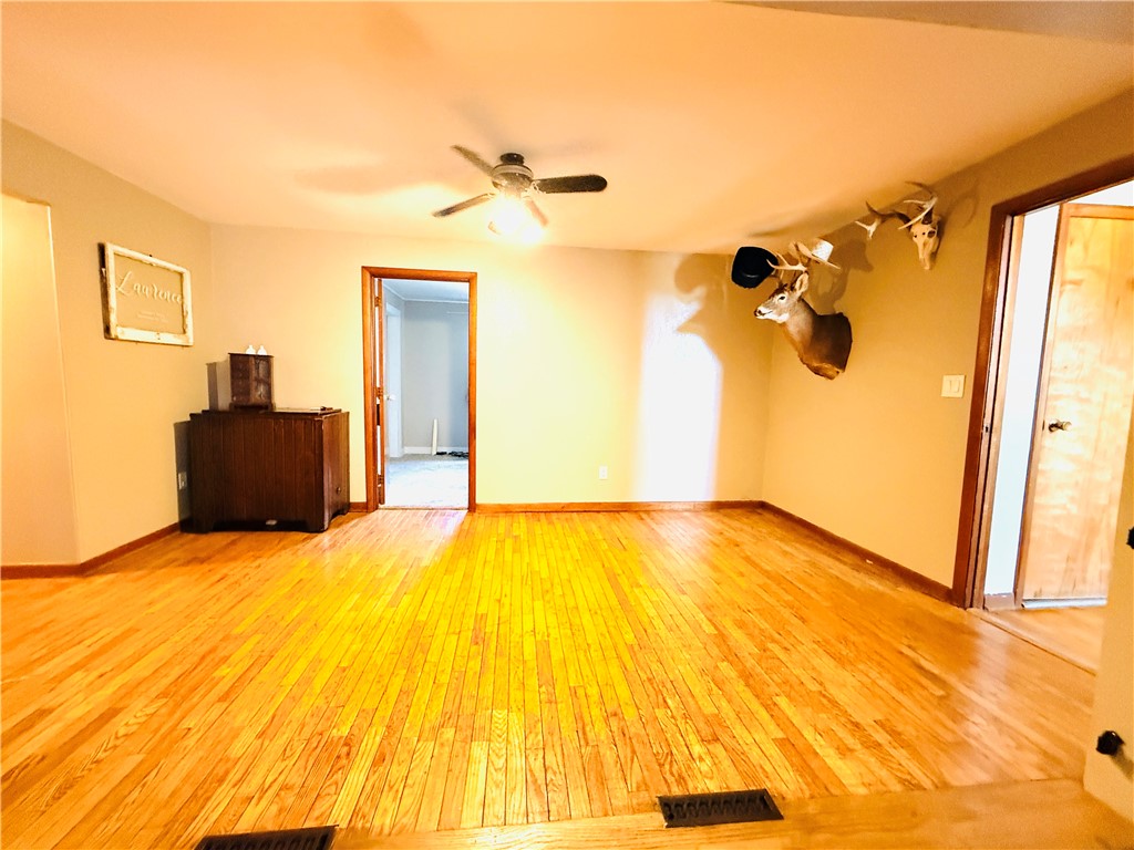 575 E Main Street Property Photo 10