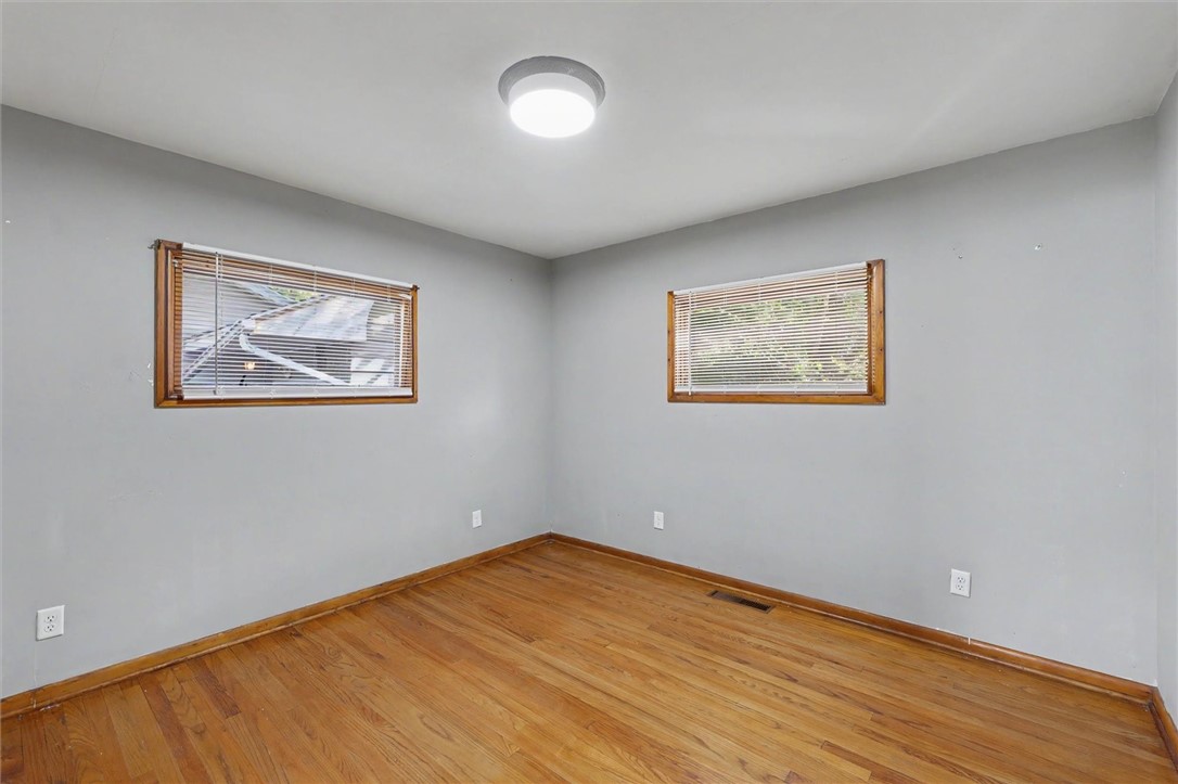 31 Delaware Avenue Property Photo 12