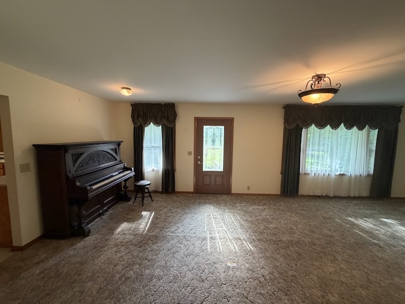 11564 Friendship Road Property Photo 7