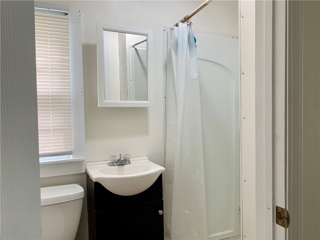 223 W Montgomery Street Property Photo 12