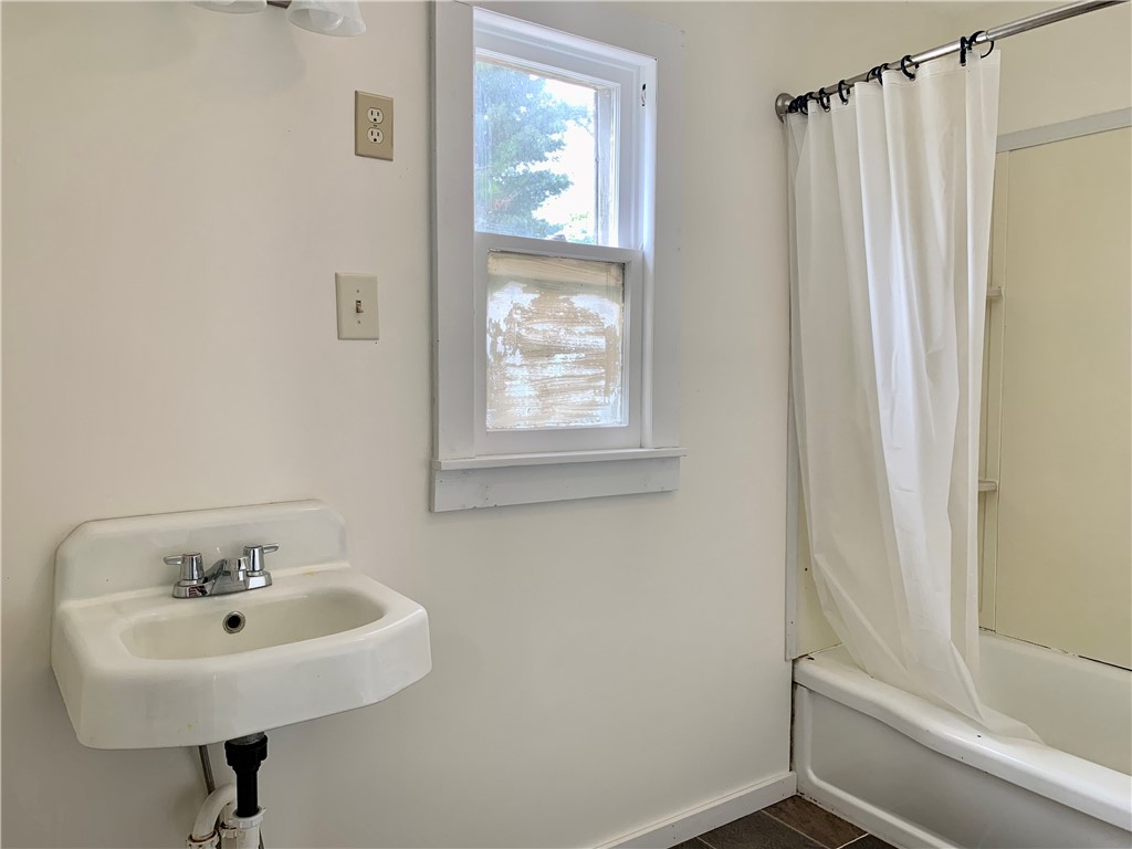 223 W Montgomery Street Property Photo 14