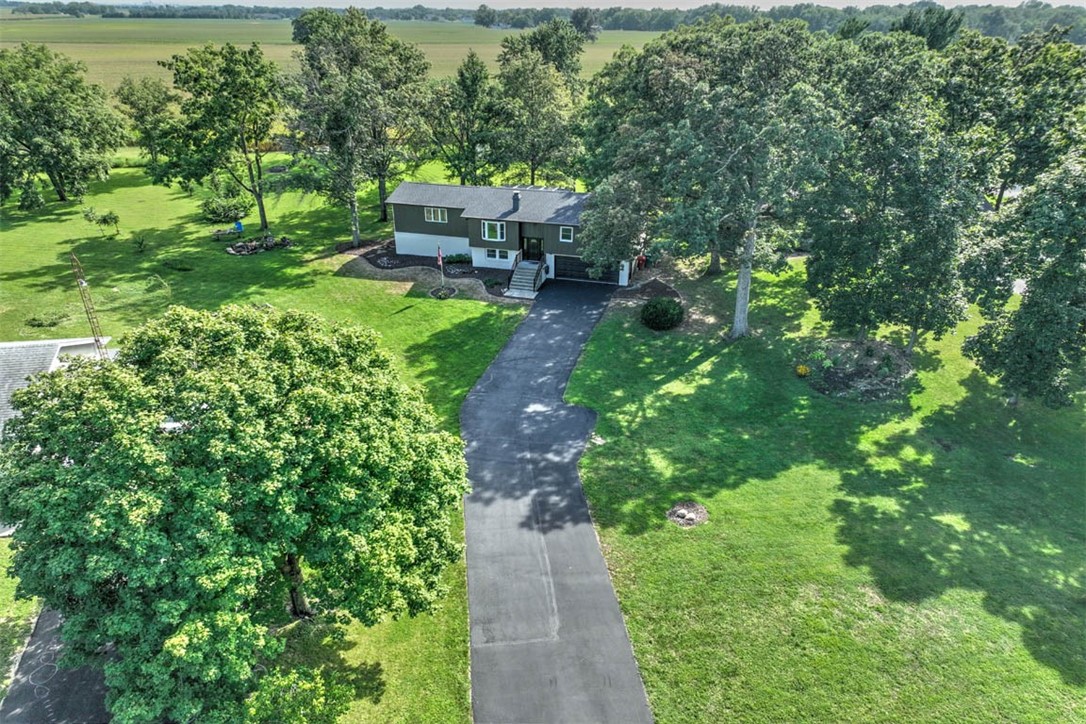 8455 Lehman Road Property Photo 2