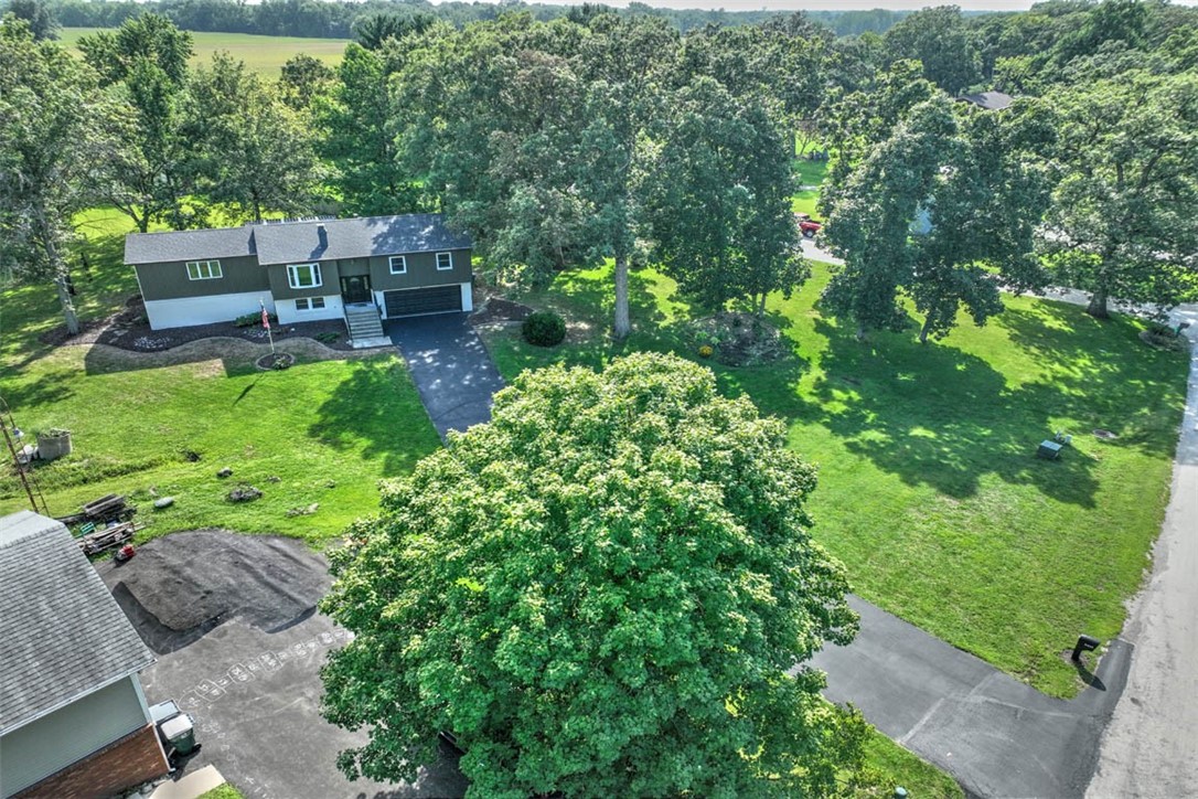 8455 Lehman Road Property Photo 3