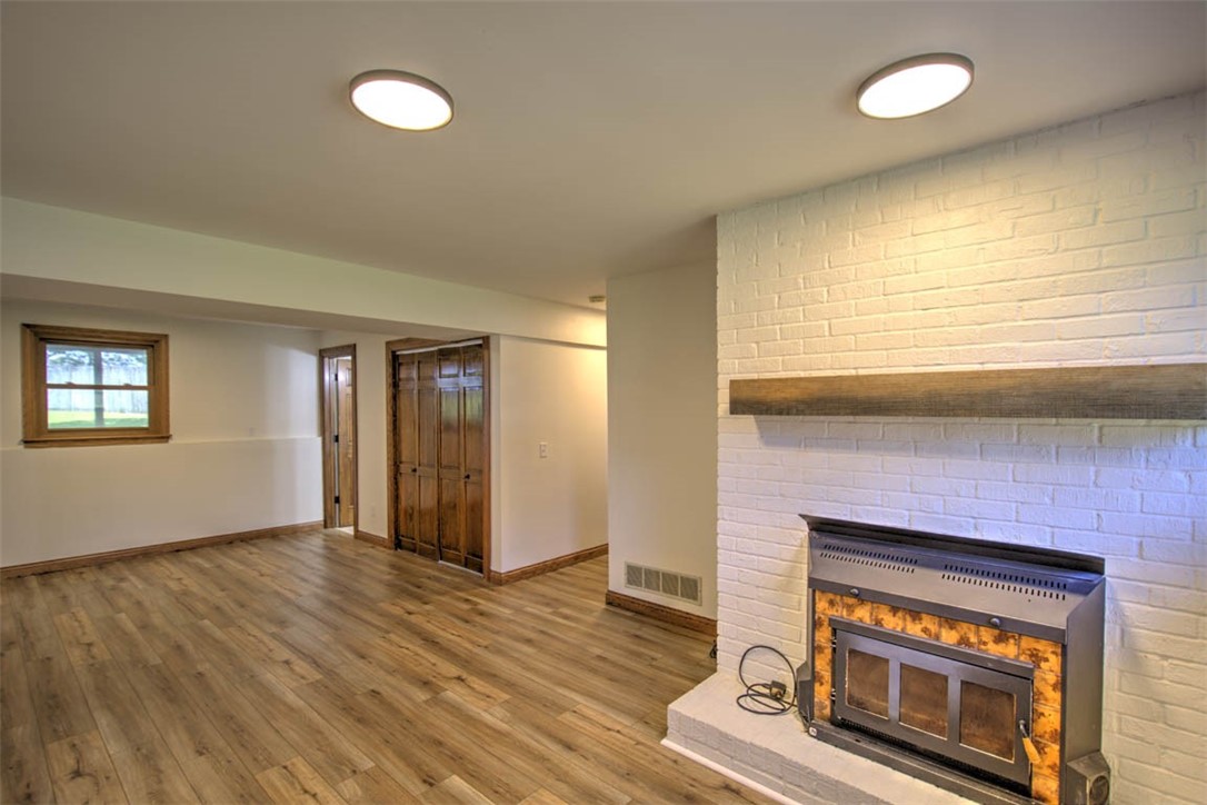 8455 Lehman Road Property Photo 23