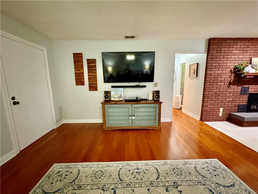 606 Adams Street Property Photo 15