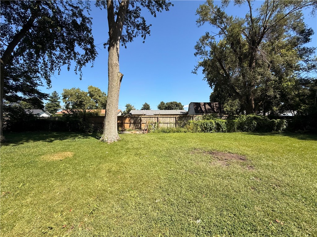 13 Iola Court Property Photo 4