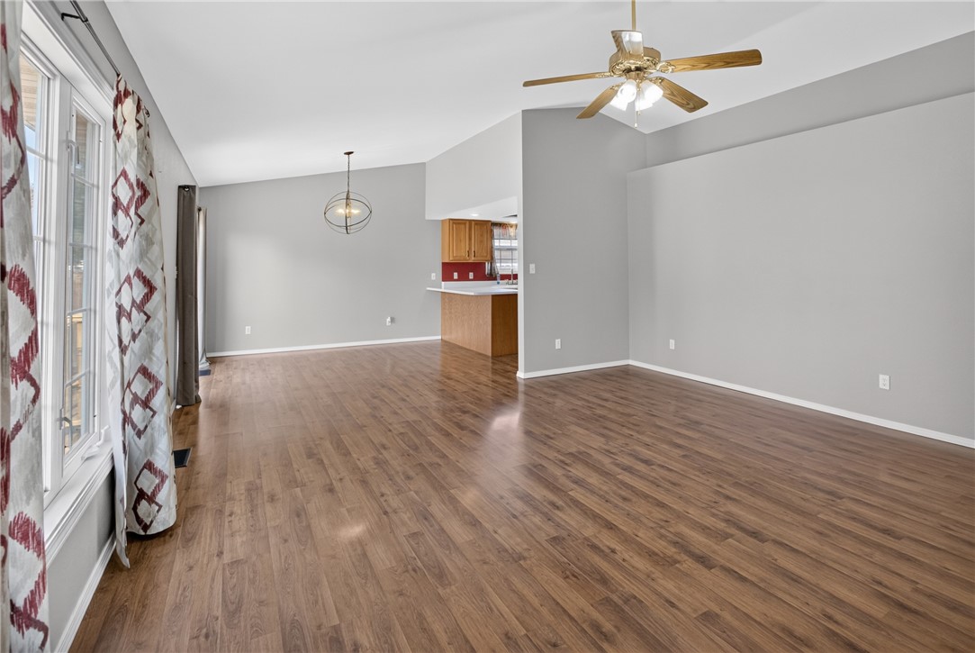 103 W Edgewood Avenue Property Photo 5