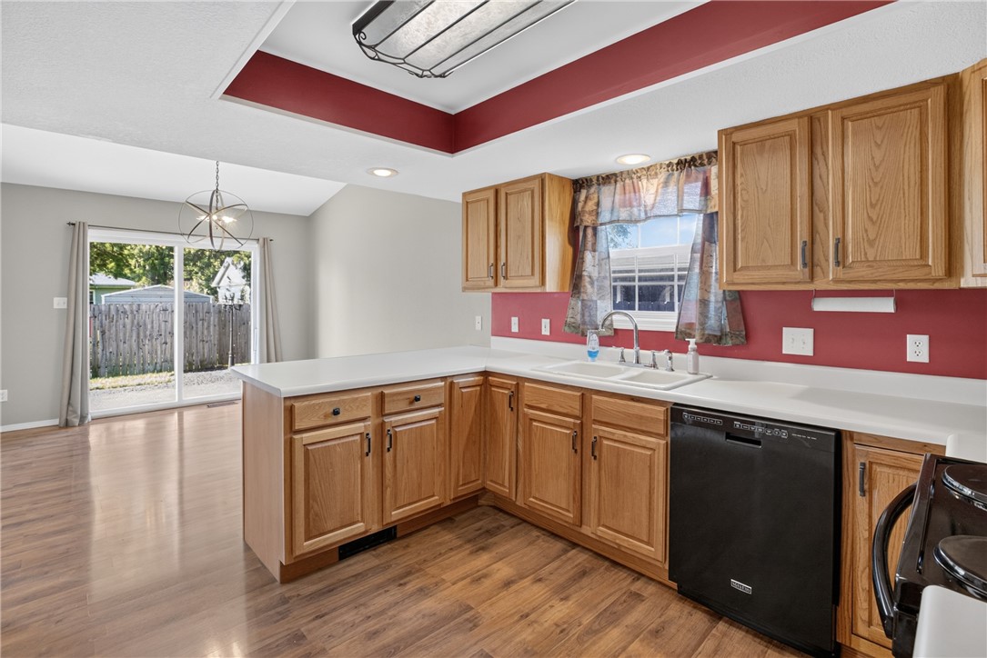 103 W Edgewood Avenue Property Photo 10