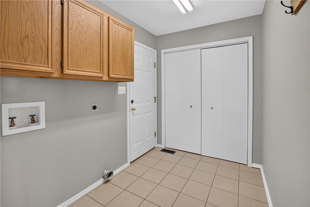 103 W Edgewood Avenue Property Photo 12