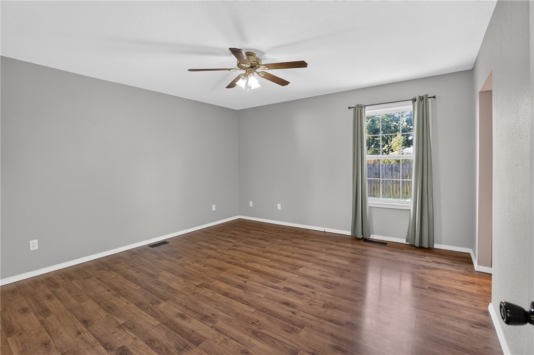 103 W Edgewood Avenue Property Photo 13