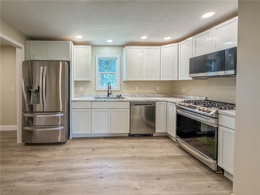118 Bower Street Property Photo 14