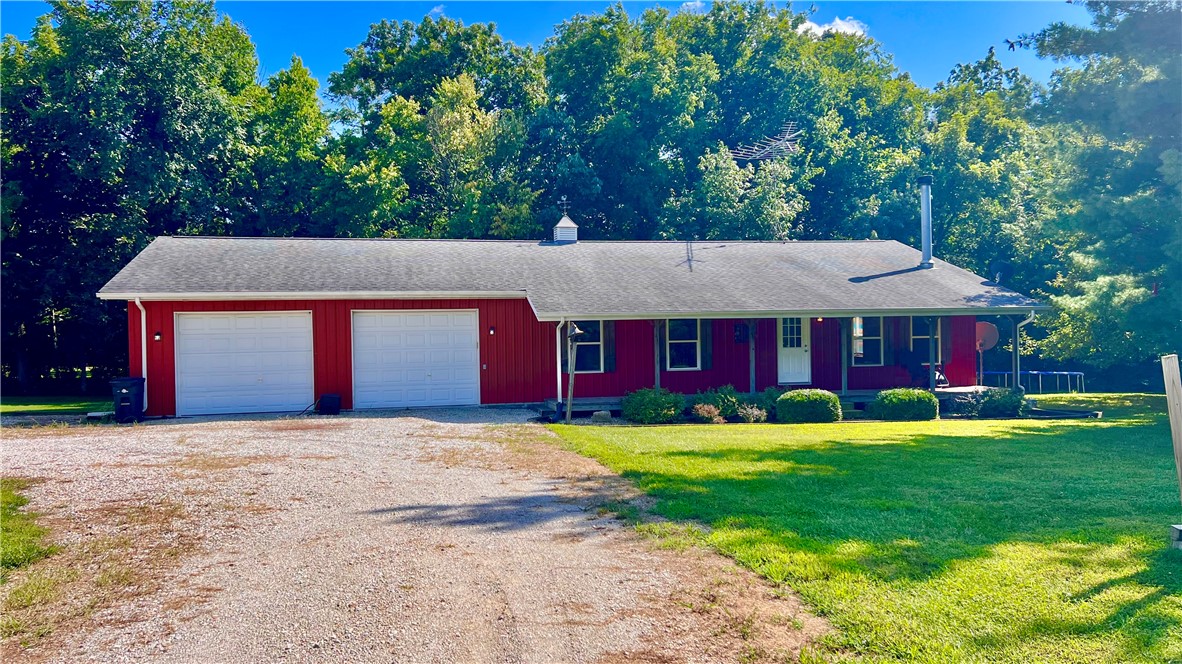 2439 E 1500 North Road Property Photo 1