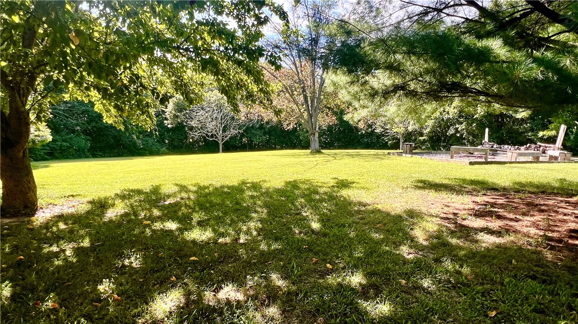 2439 E 1500 North Road Property Photo 10