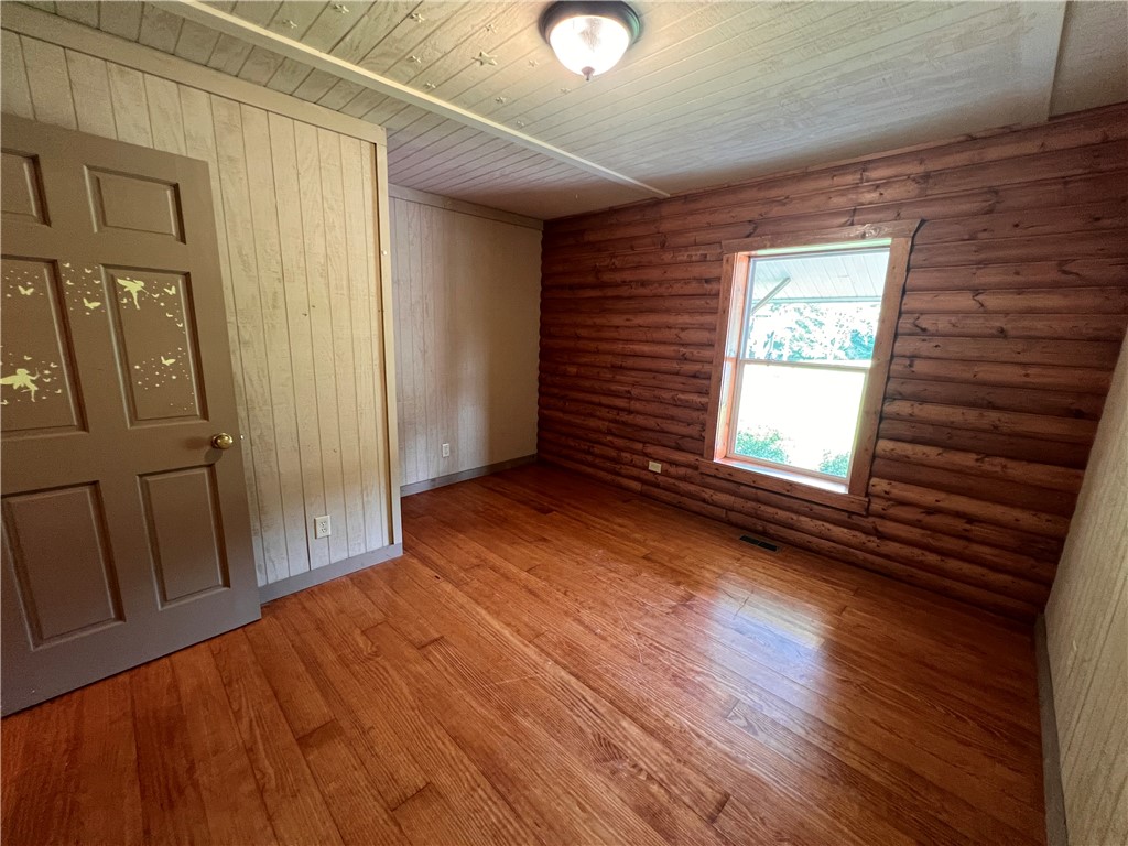 2439 E 1500 North Road Property Photo 18