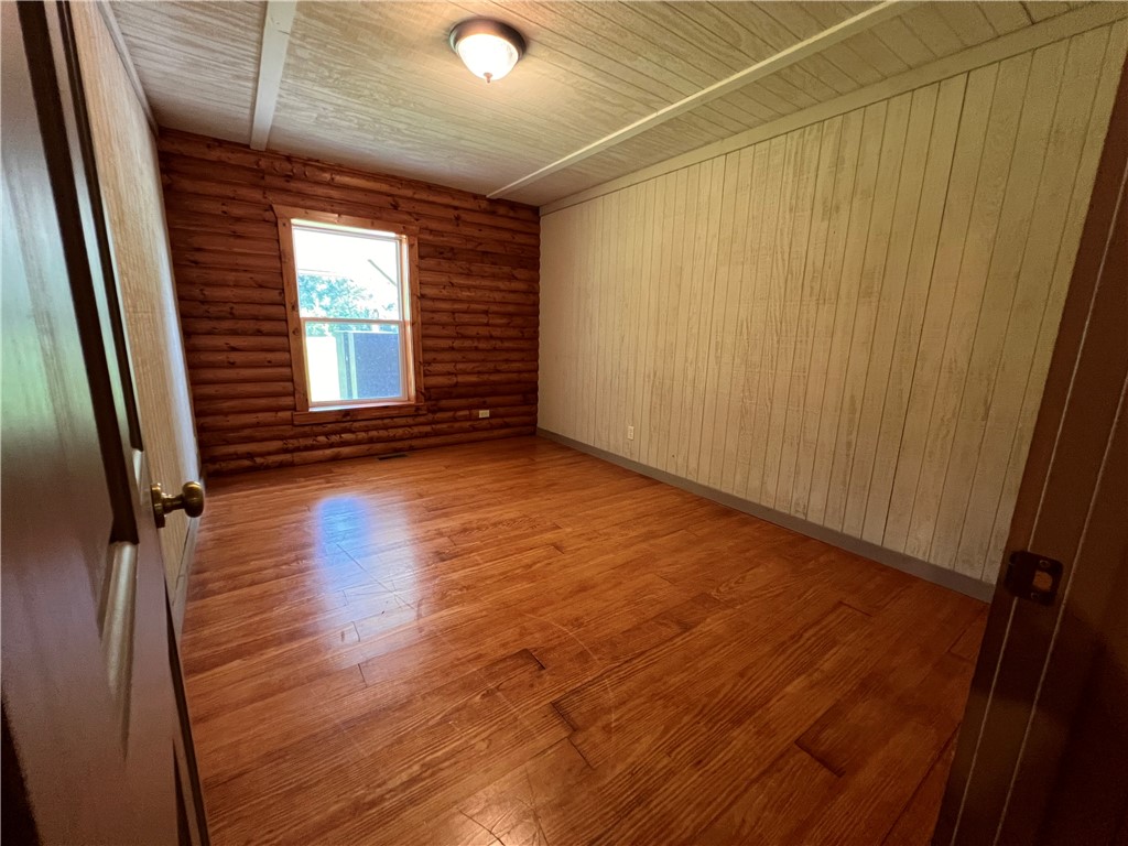 2439 E 1500 North Road Property Photo 21