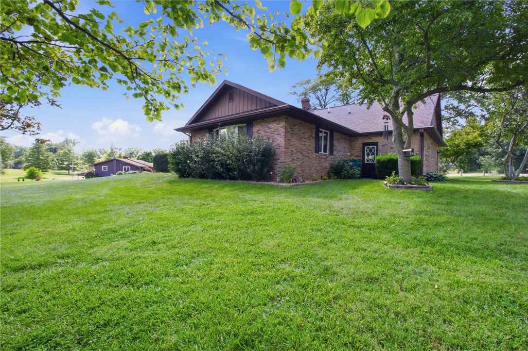 4114 Lake Road Property Photo 8