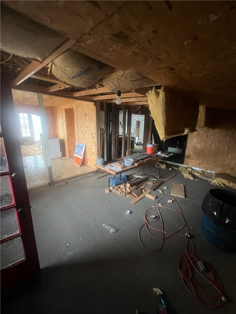 605 N Main Street Property Photo 10