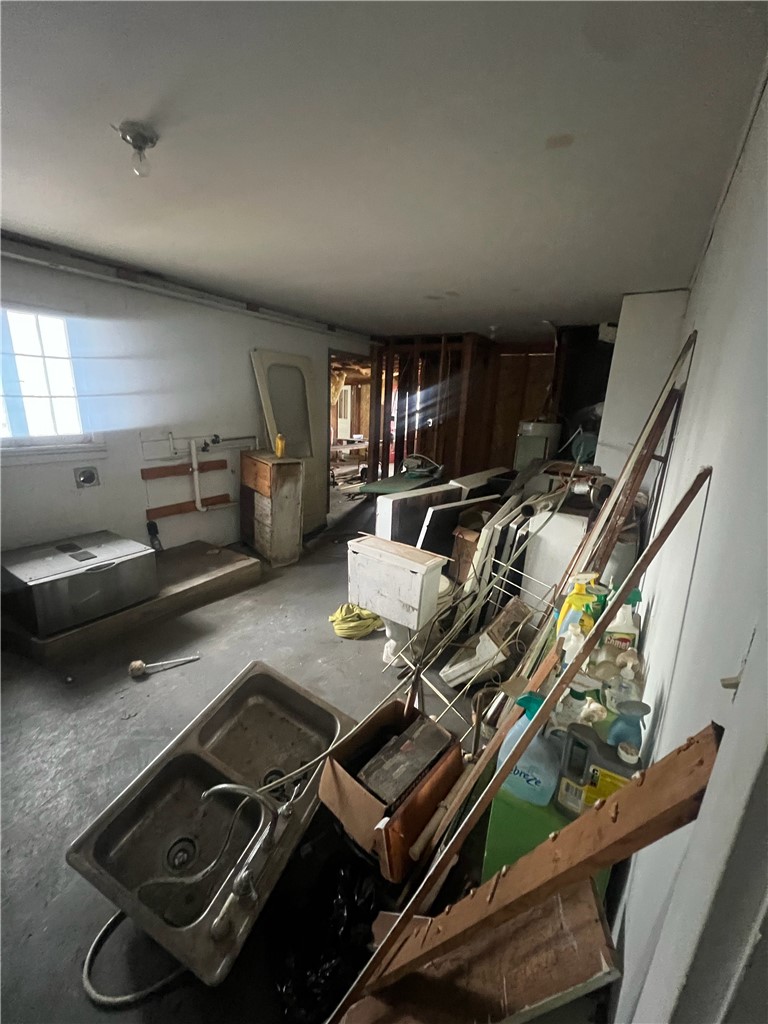 605 N Main Street Property Photo 11