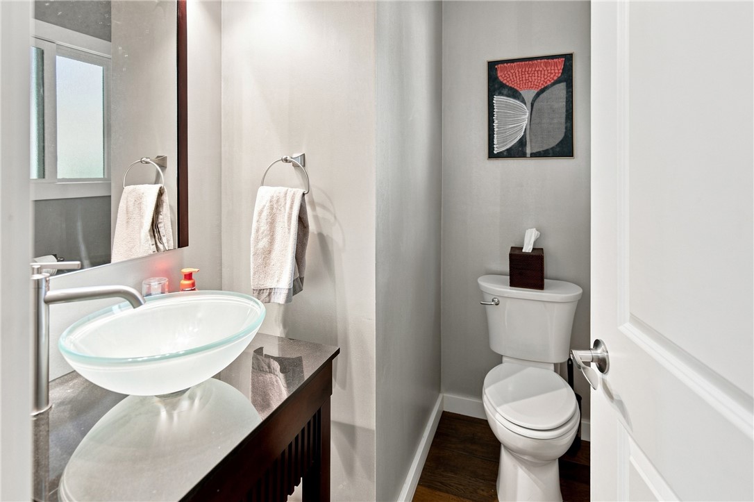 9239 Court Ten Property Photo 10