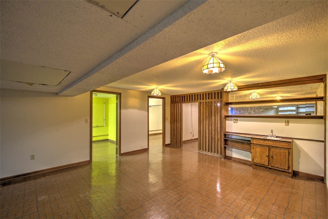 2775 Essex Place Property Photo 28