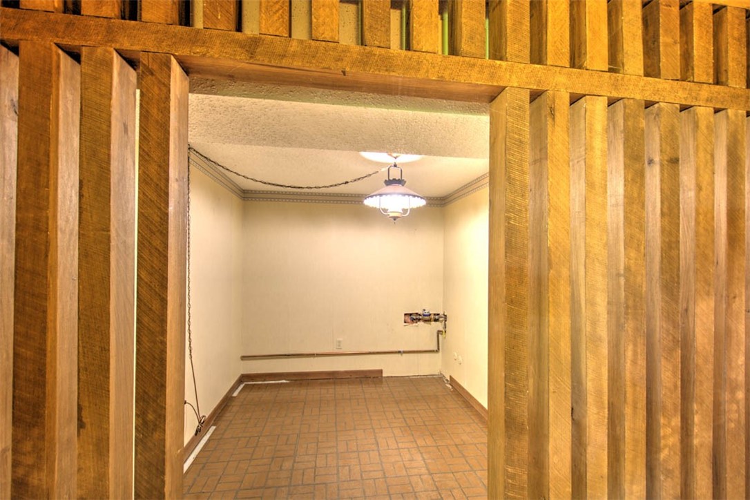 2775 Essex Place Property Photo 35