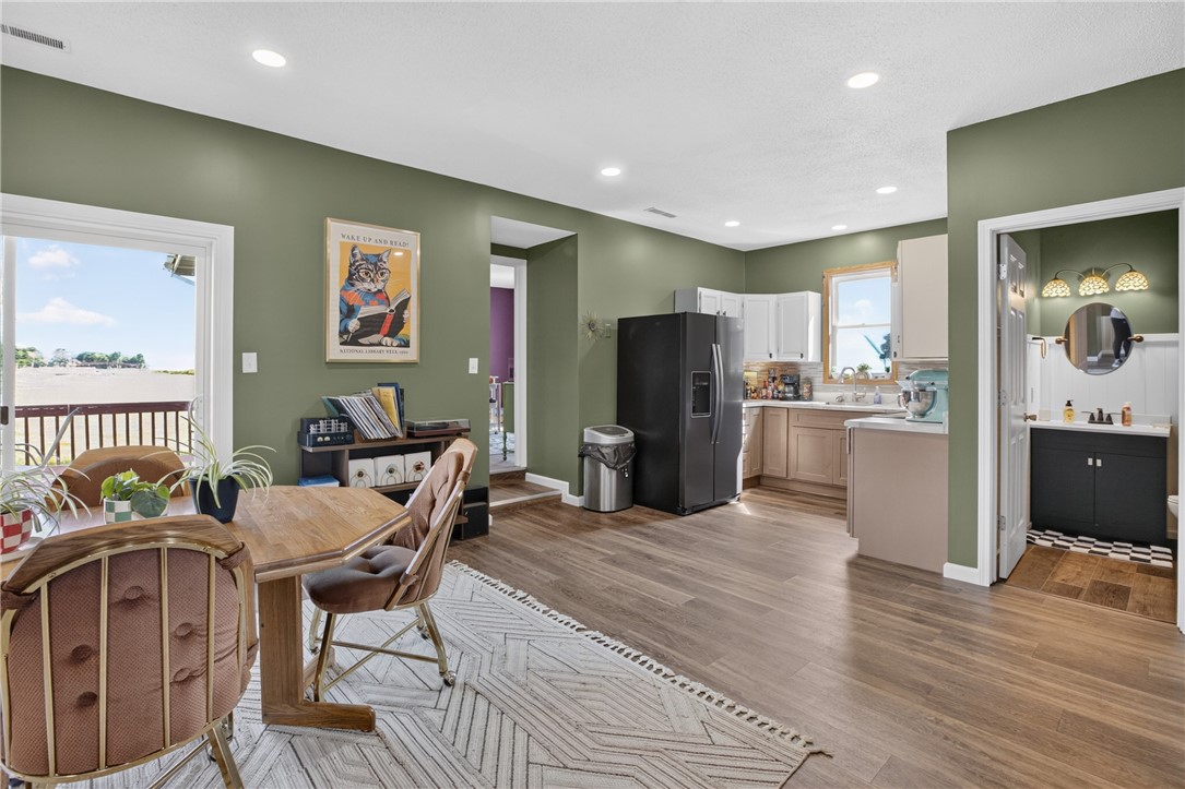 426 E Section Street Property Photo 7