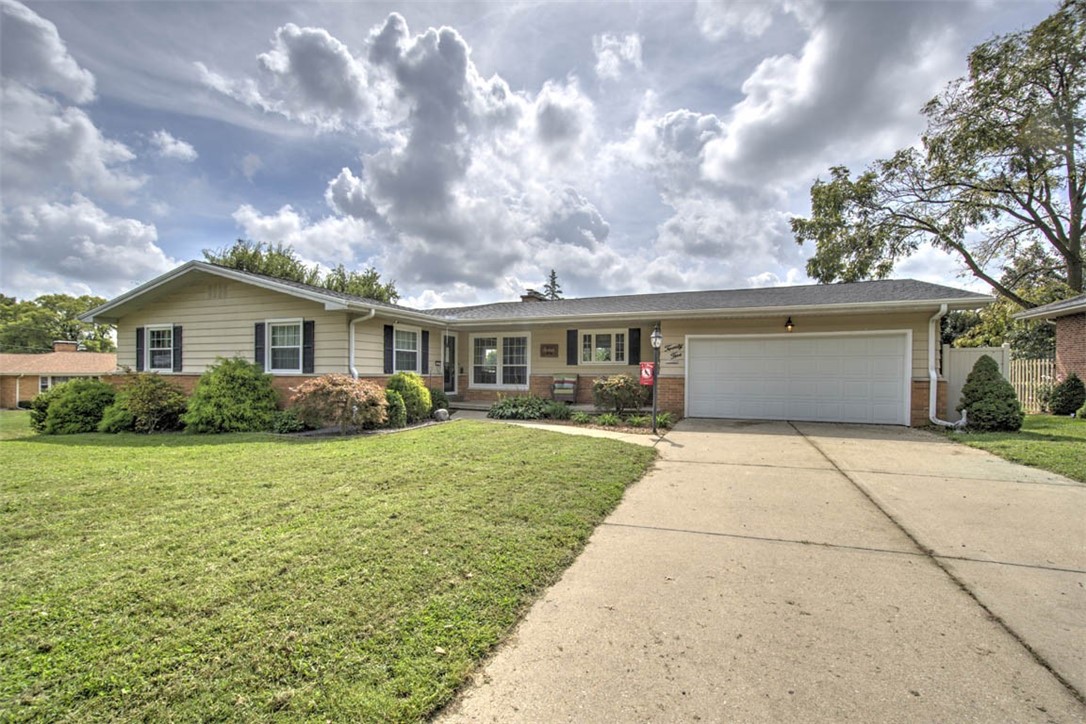 25 Allen Bend Drive Property Photo 1