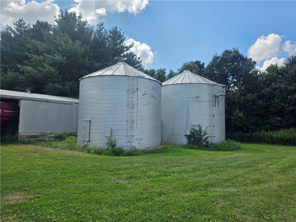728 Cr 1675e Property Photo 17