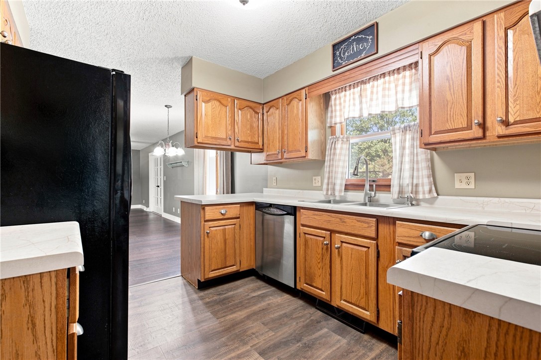 2106 Stoner Drive Property Photo 14