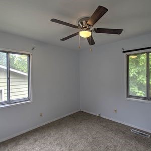 98 Phillips Drive Property Photo 8