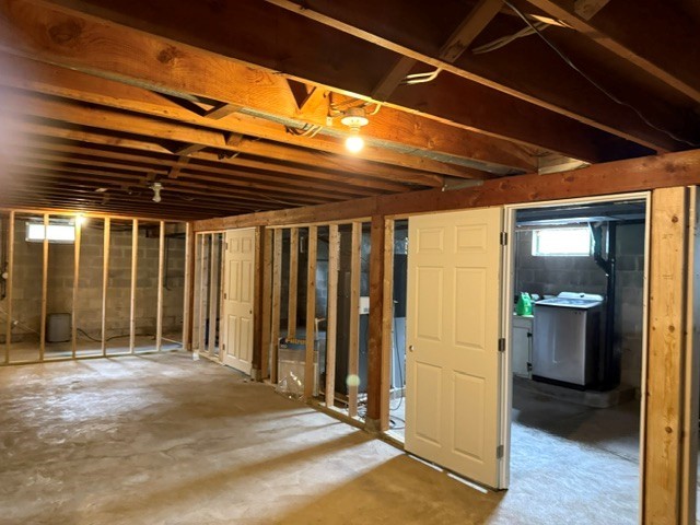 302 Adams Street Property Photo 24