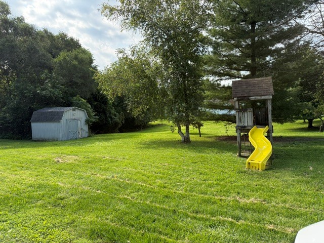 302 Adams Street Property Photo 27