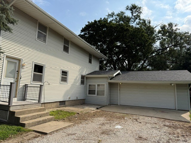 302 Adams Street Property Photo 28