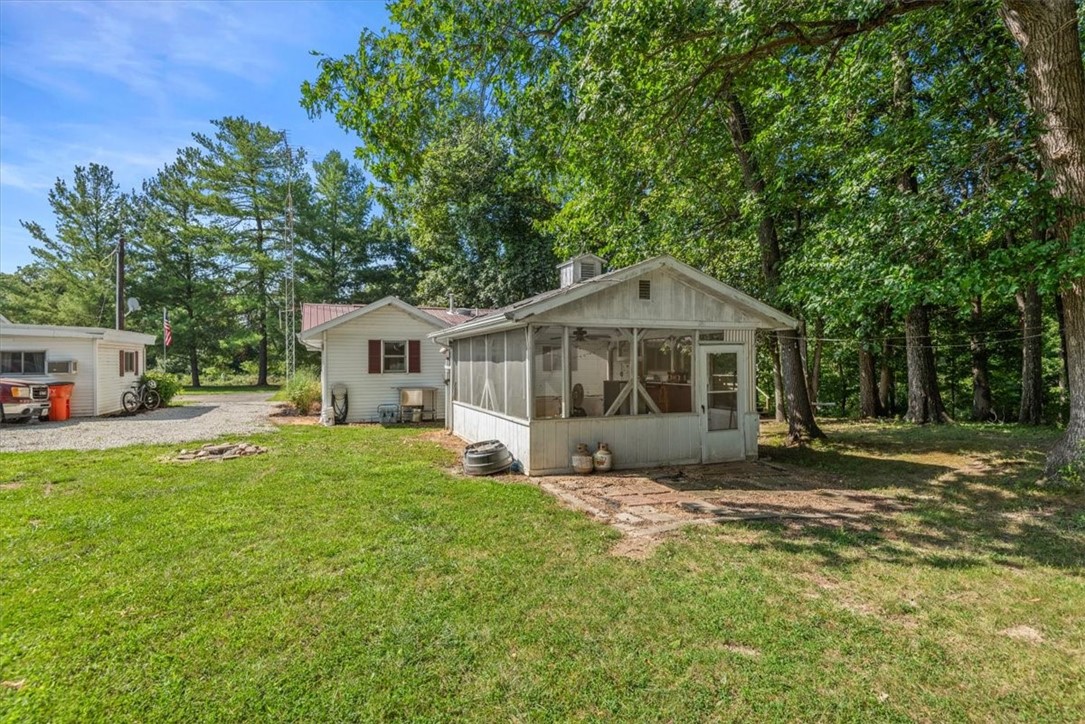 2137 E 1500 North Road Property Photo 33