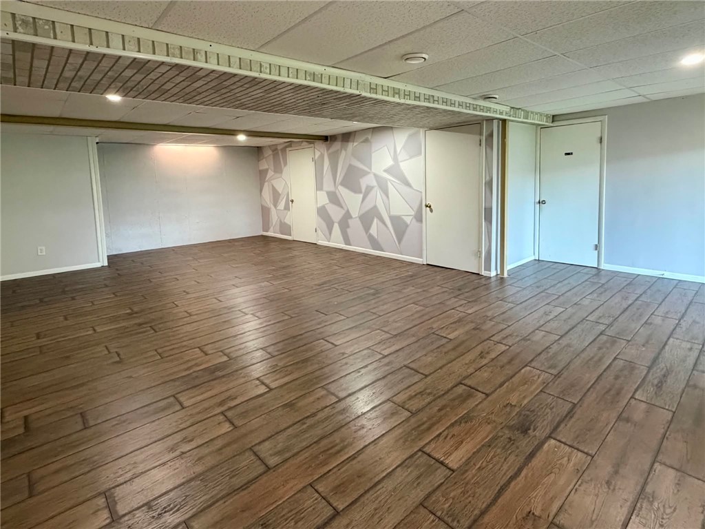 16106 Lynn Drive Property Photo 21