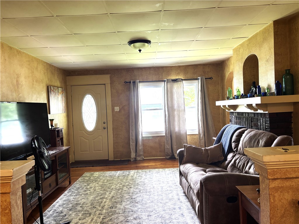 719 Kitchell Street Property Photo 4