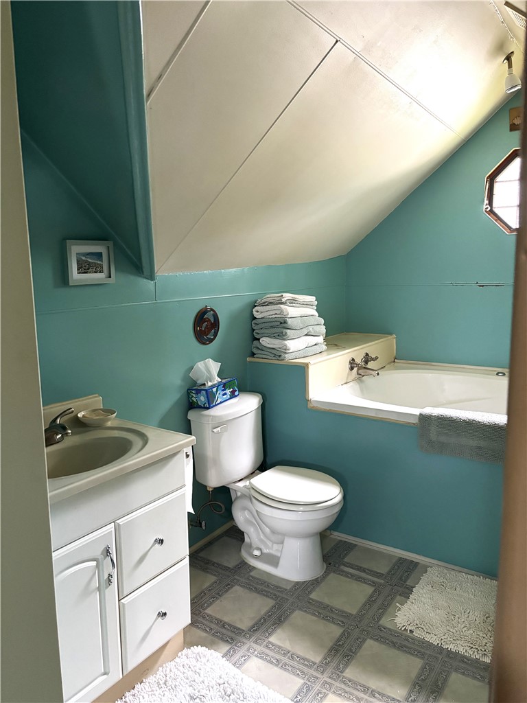 719 Kitchell Street Property Photo 20