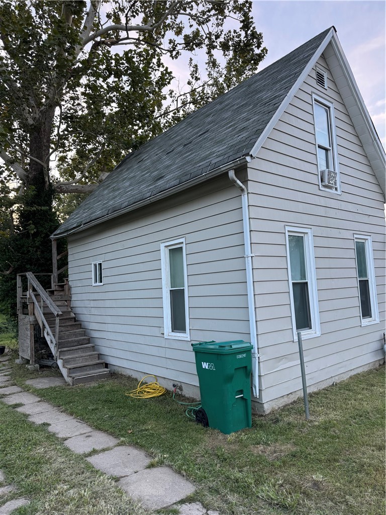 839 Webster Street Property Photo 4