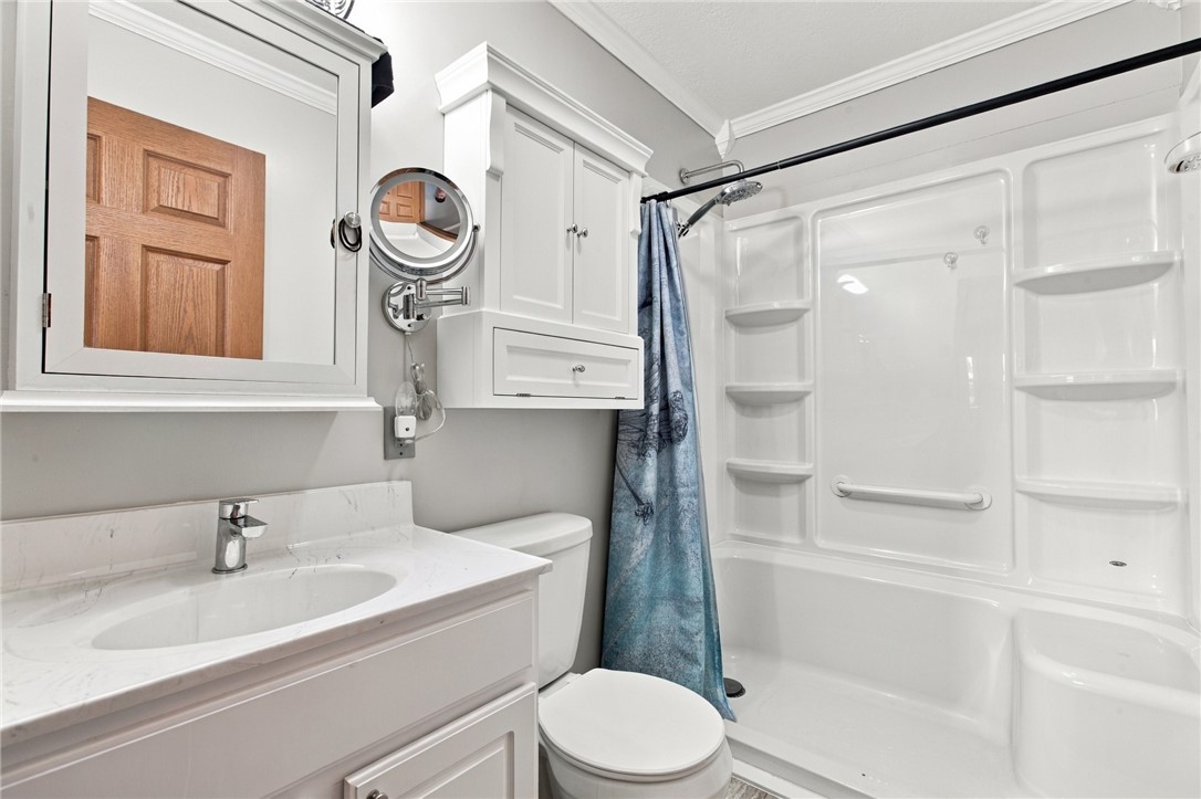 806 S Rosewood Street Property Photo 10
