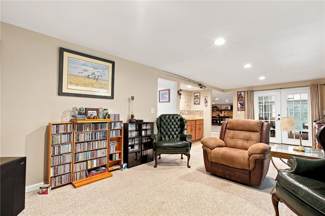 521 Warren Avenue Property Photo 26