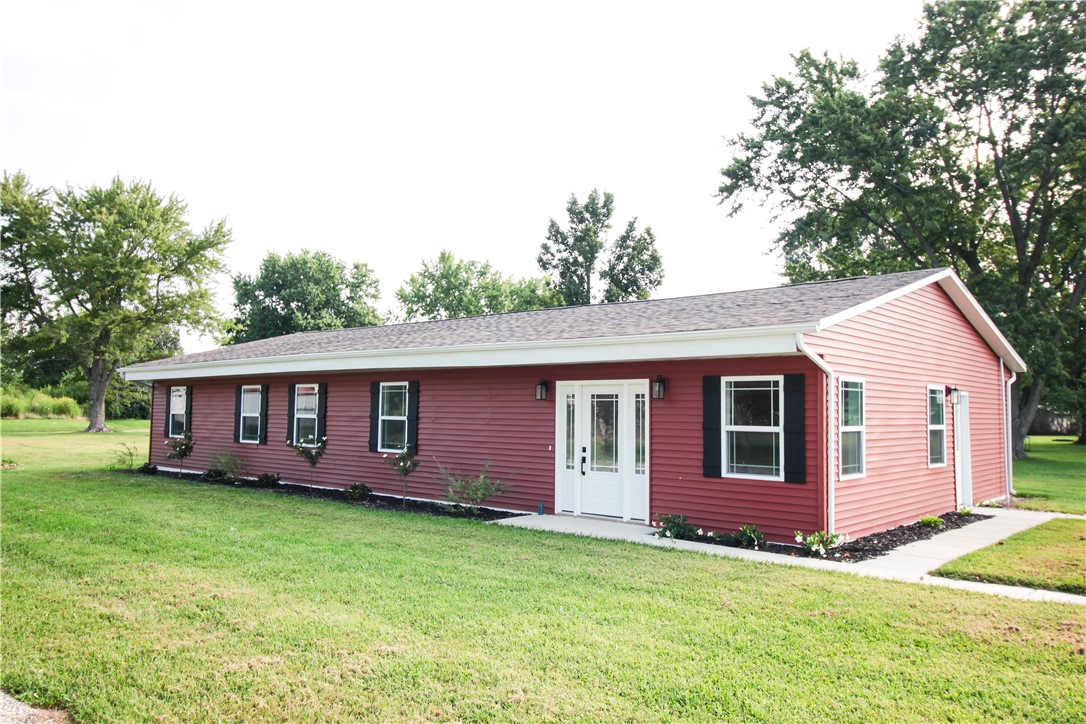 2029 E County Road 250n Property Photo 2