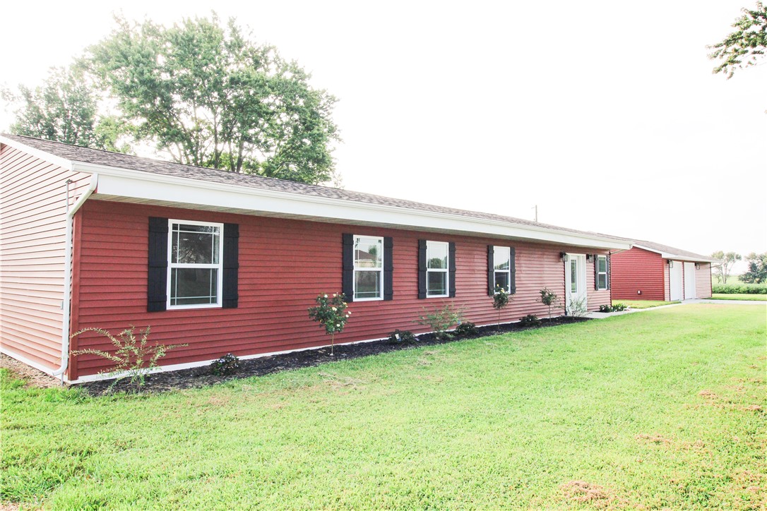 2029 E County Road 250n Property Photo 4