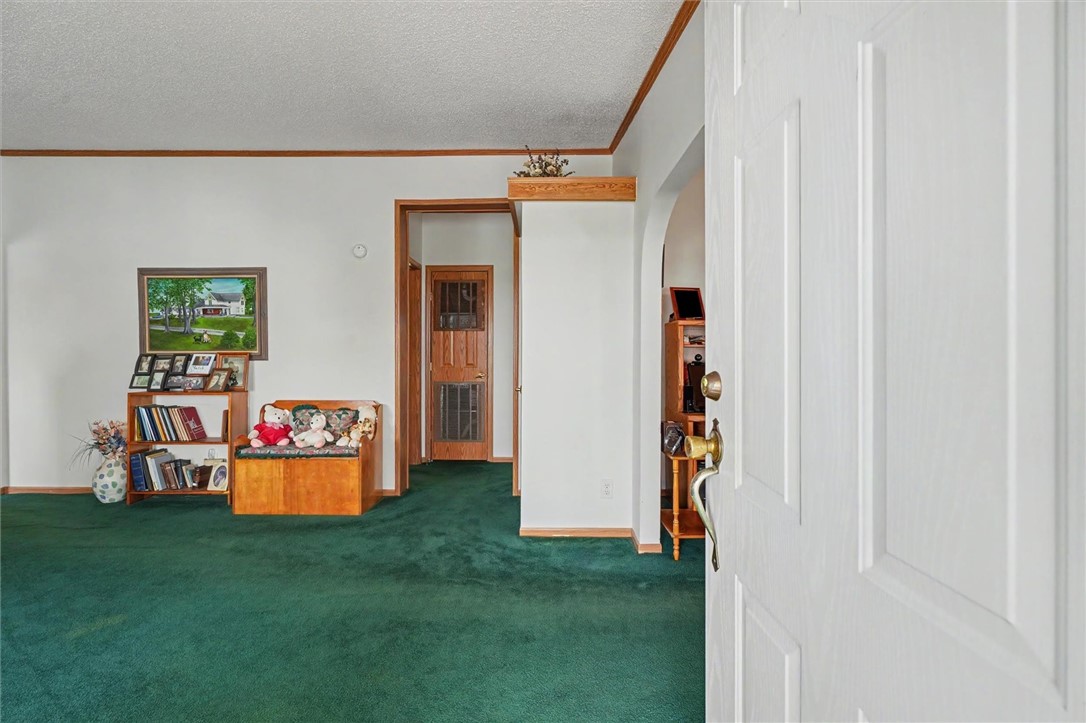 2225 E 1700th Road Property Photo 7