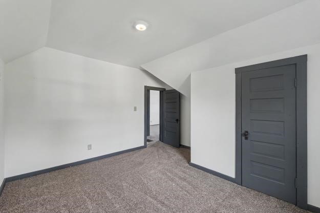 205 E Holloway Street Property Photo 22