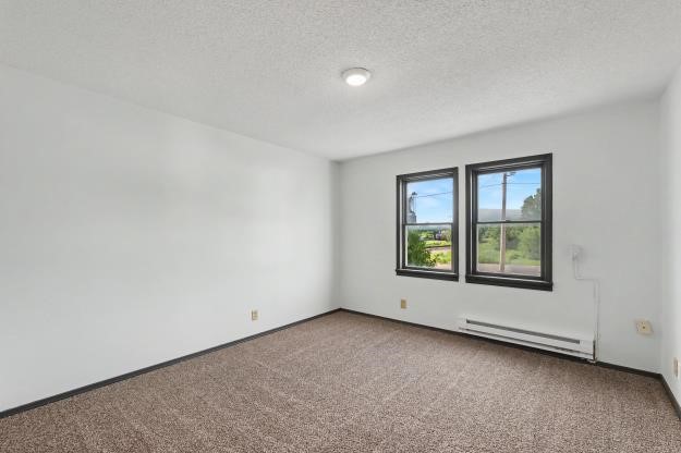 205 E Holloway Street Property Photo 23
