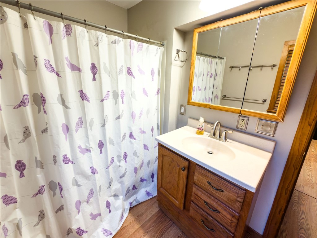 908 Pine Street Property Photo 11