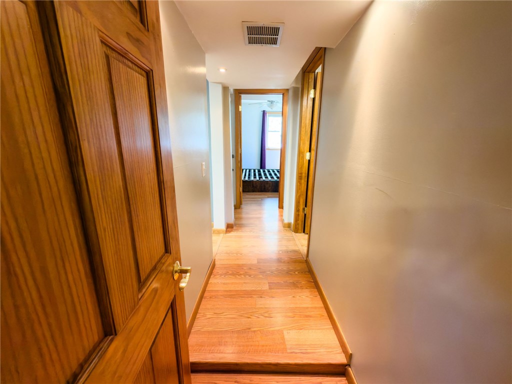 908 Pine Street Property Photo 14