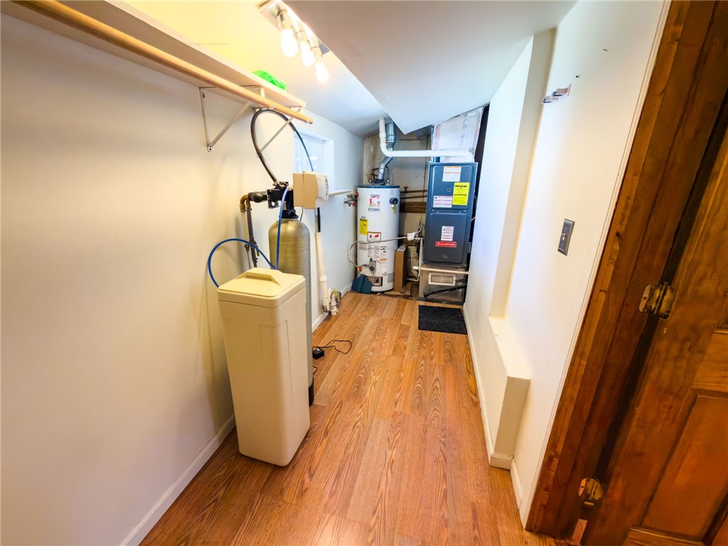 908 Pine Street Property Photo 19