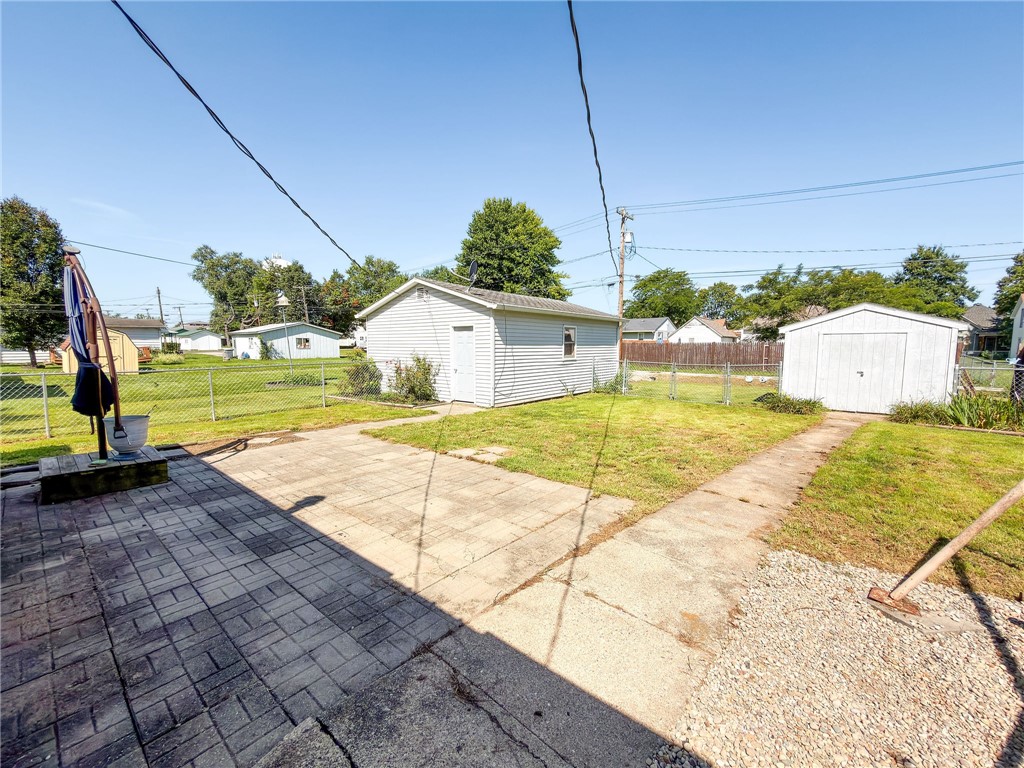 908 Pine Street Property Photo 24